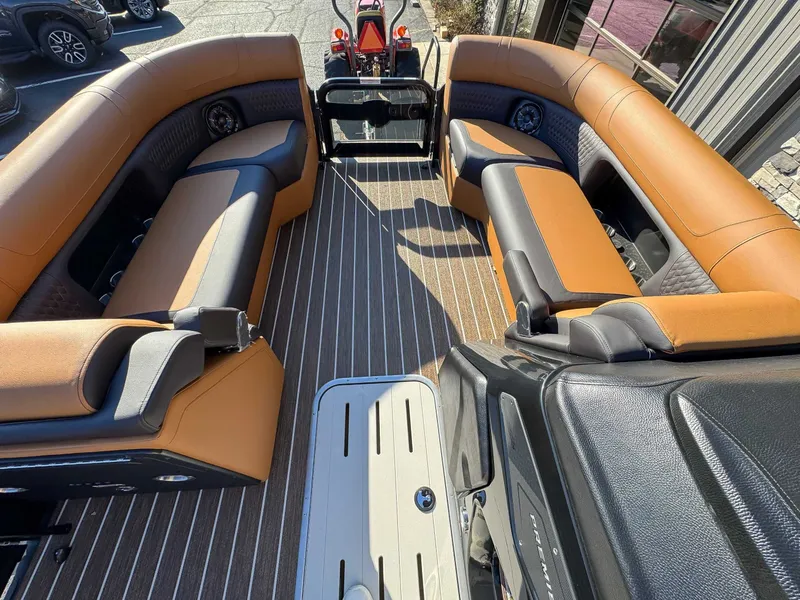 Slide: The Image of Interior of 2026 Premier Solaris 230 RF (28 PTX) pontoon boat. - 9