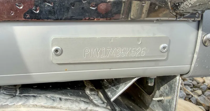 Slide: The Image of Serial number plate of 2026 Premier Sunscape 220 RL (25 PTX). - 17