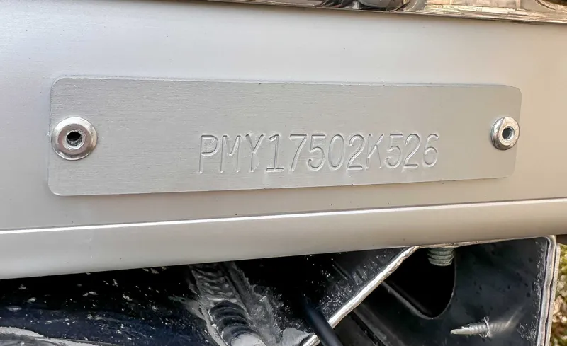 Slide: The Image of Serial number plate of 2026 Premier Sunscape 220 RF (25 PTX). - 16