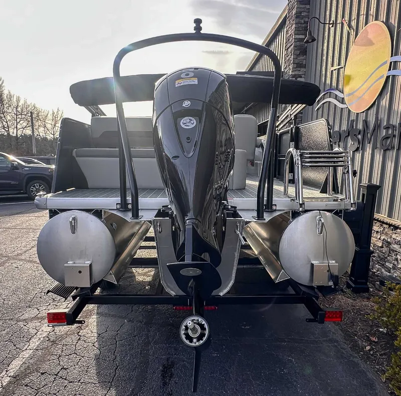 Slide: The Image of Rear view of 2026 Premier Sunscape 220 RL pontoon boat. - 7