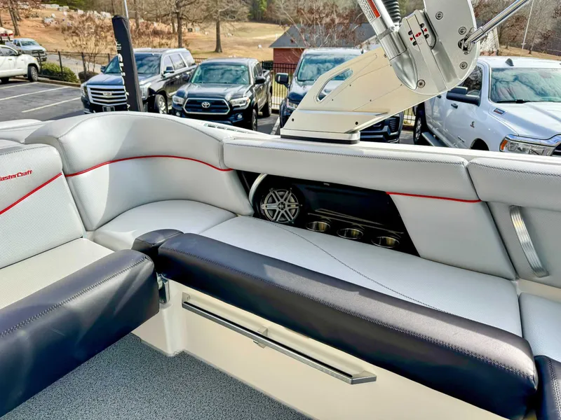 Slide: The Image of Interior of a 2017 MasterCraft XT21 boat with luxurious seating. - 20