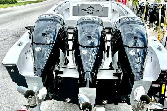 Slide: The Image of 2023 Fountain 38 Tournament Edition boat with triple 400 horsepower engines. - 8