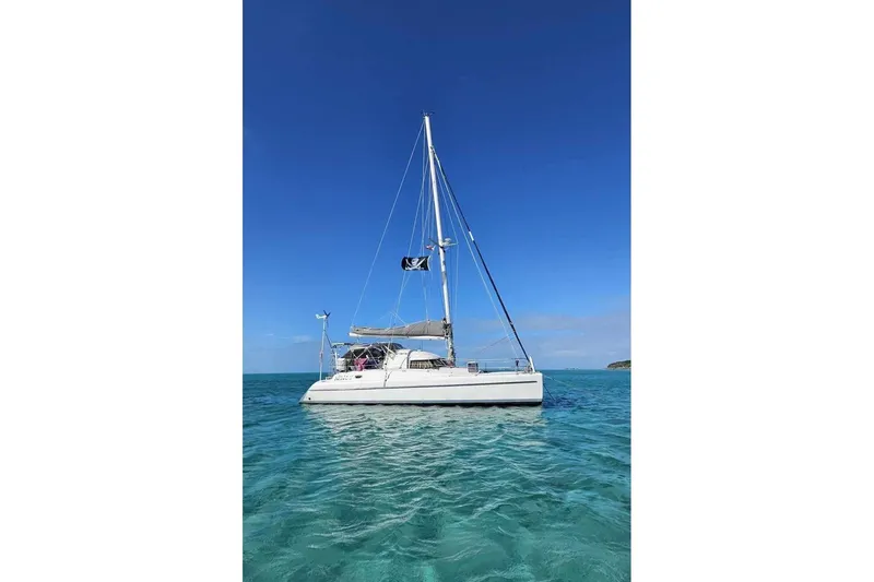 The Image of Fountaine Pajot Ninou 1992 - undefined