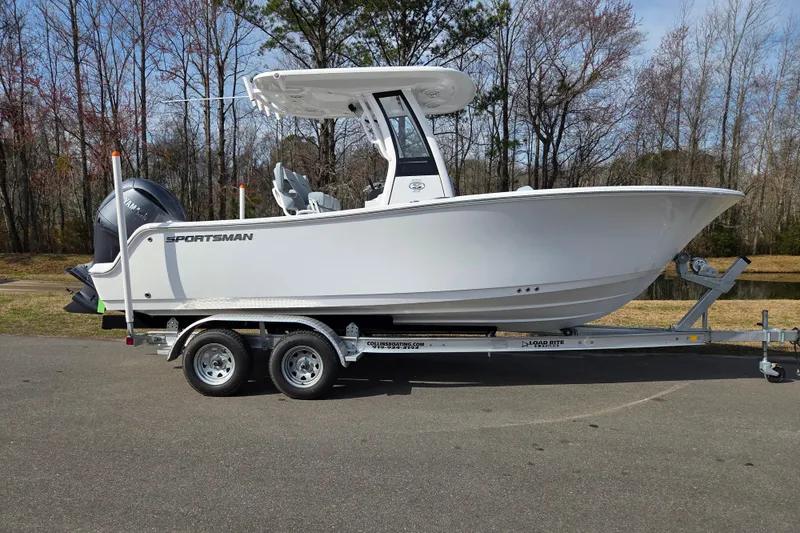 The Image of Sportsman Open 212 Center Console 2026 - undefined