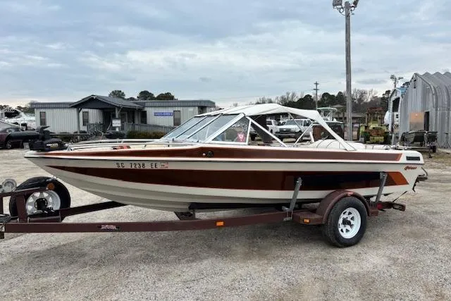 The Image of Galaxie Bowrider 1986 - undefined