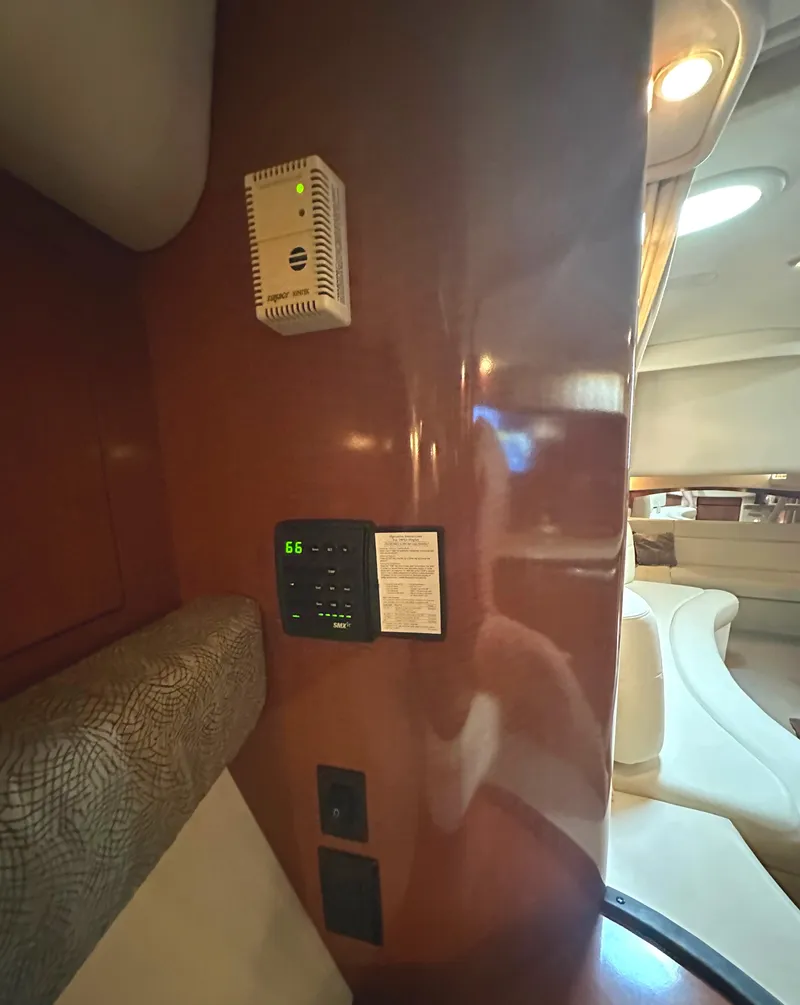 Slide: The Image of Sea Ray 340 Sundancer 2003 - 53