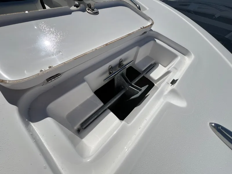 Slide: The Image of Tidewater 220 LXF 2022 - 7