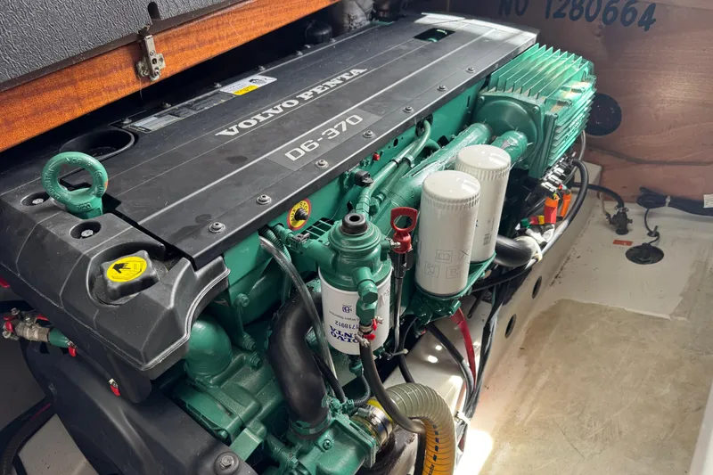 Slide: The Image of Volvo Penta D6-370 engine in a 2016 Beneteau Swift Trawler 30 boat. - 28