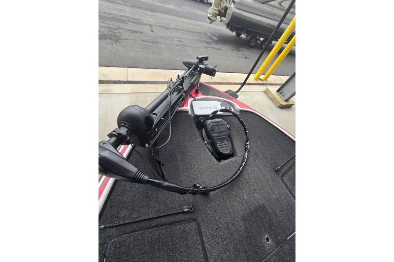 Slide: The Image of 2014 Nitro Z-7 boat with Garmin equipment on deck. - 3