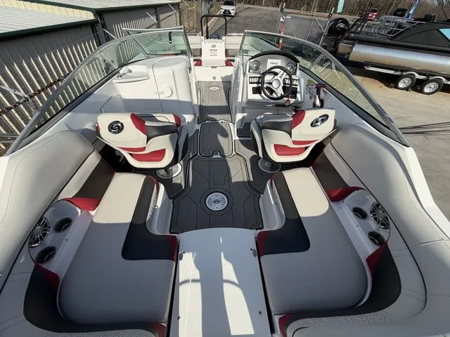 Slide: The Image of Hurricane SunDeck 2486 OB 2021 - 6