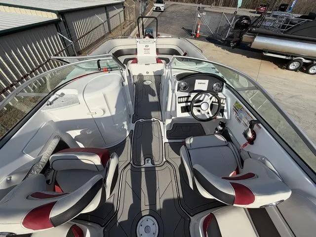 Slide: The Image of Hurricane SunDeck 2486 OB 2021 - 7