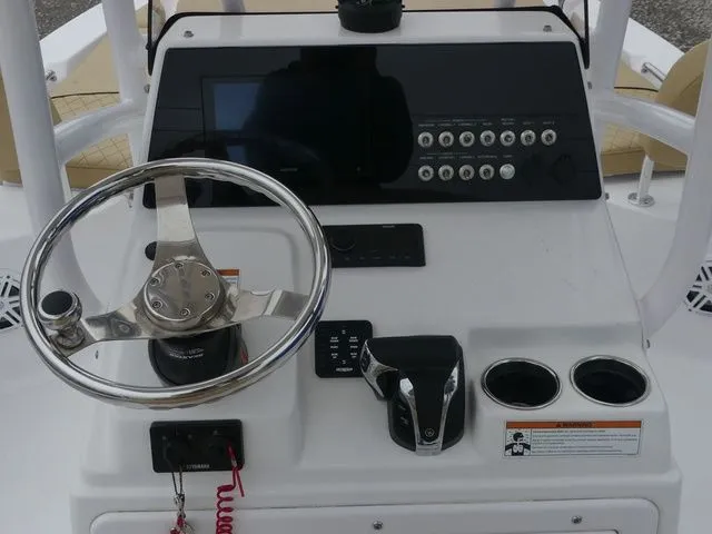 Slide: The Image of Sportsman Masters 207 Bay Boat 2022 - 15