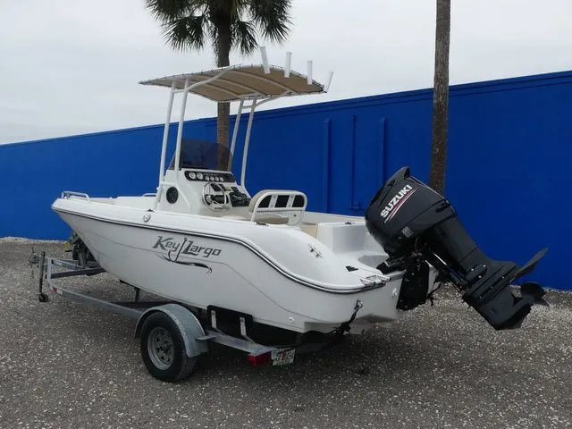 Slide: The Image of Key Largo 206 bay 2019 - 6