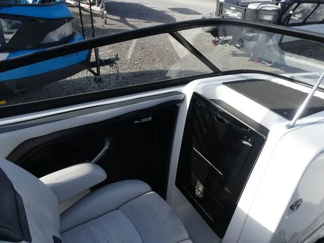 Slide: The Image of Yamaha AR240 2017 - 12