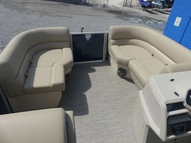 Slide: The Image of Godfrey Xperience 1680 CX 2026 - 15