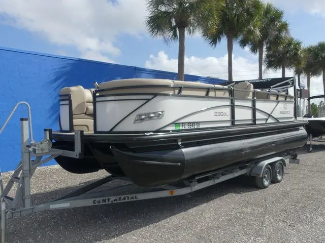 The Image of Regency 230 DL3 2020 - undefined