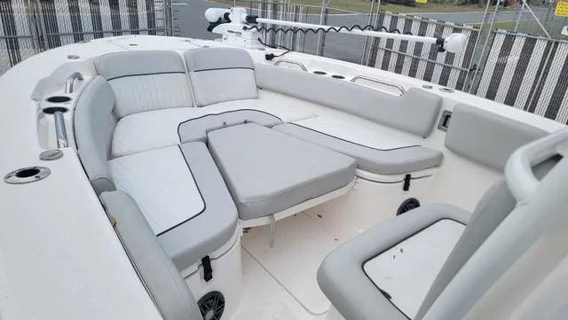 Slide: The Image of Sea Fox 248 Commander 2022 - 5