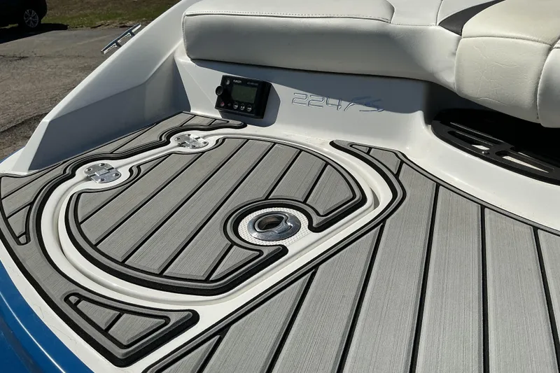 Slide: The Image of 2018 Monterey 224FS boat deck with sleek design and modern features. - 16