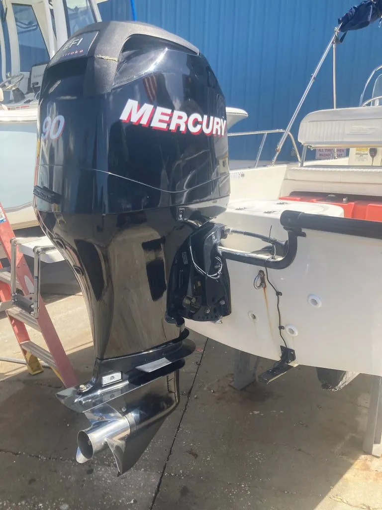 Slide: The Image of Boston Whaler Montauk 2008 - 27