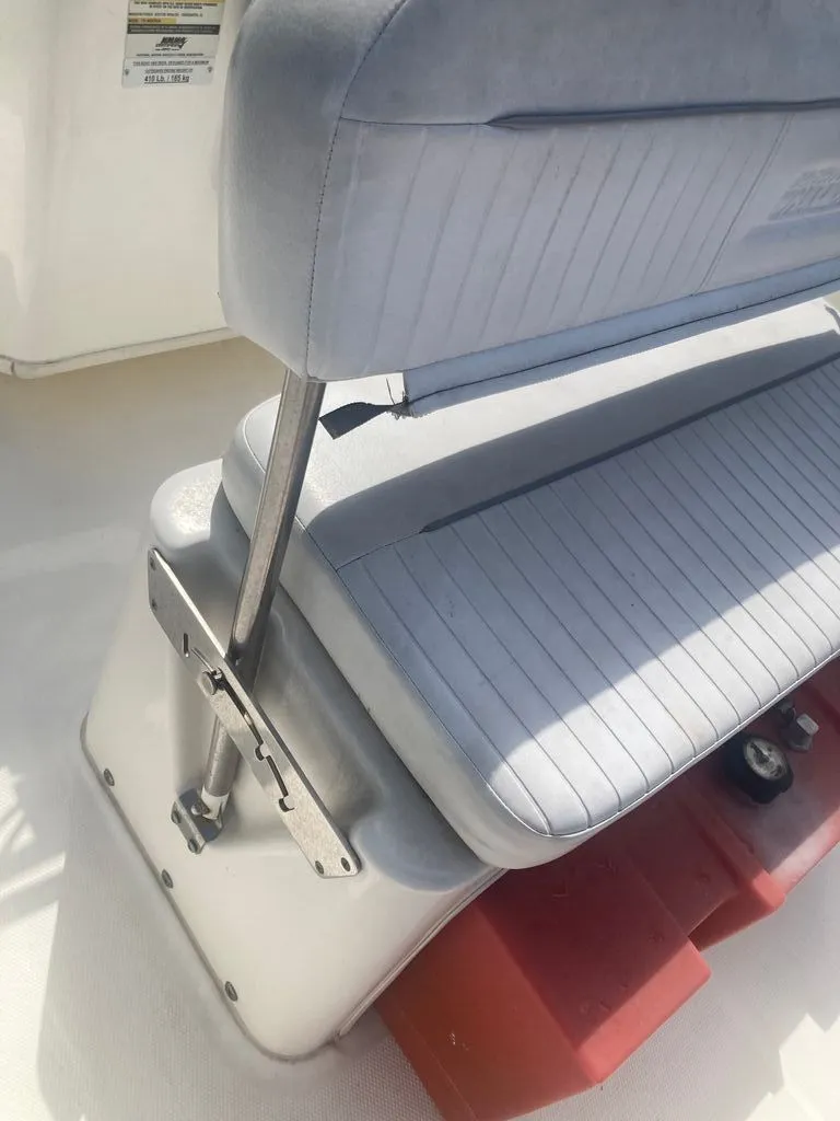 Slide: The Image of Boston Whaler Montauk 2008 - 31