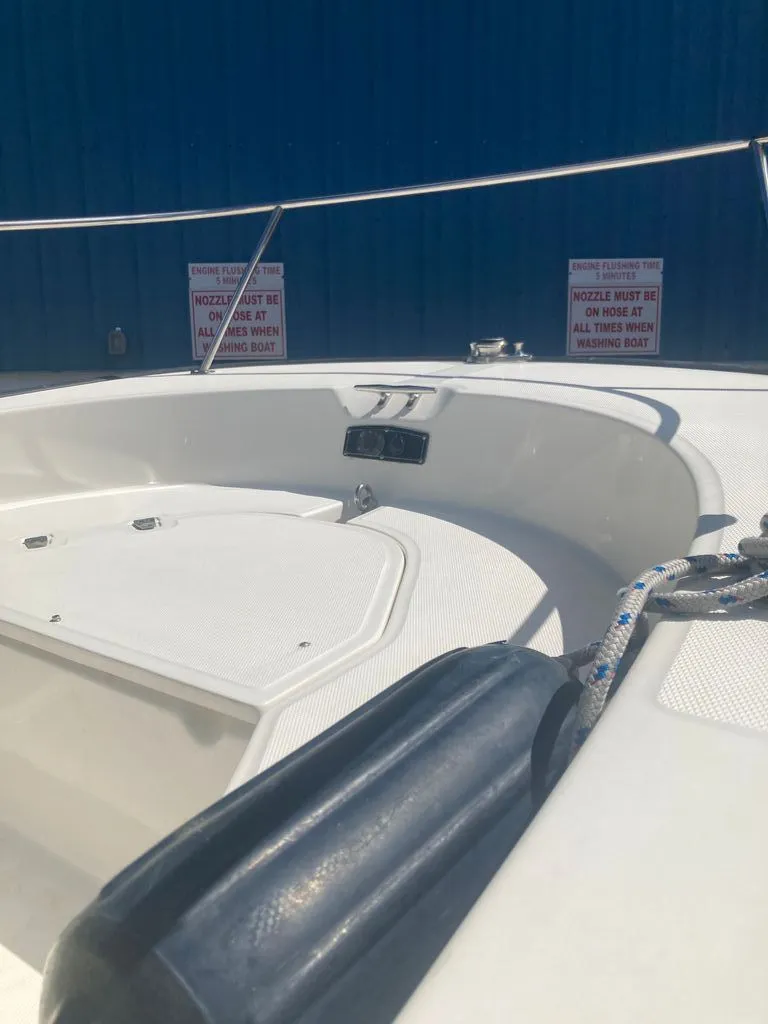 Slide: The Image of Boston Whaler Montauk 2008 - 8