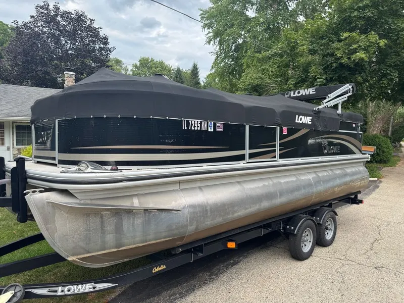 The Image of Lowe Ss 210 2012 - undefined