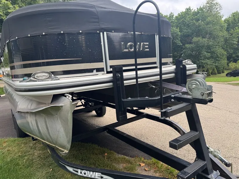 Slide: The Image of Lowe Ss 210 2012 - 13