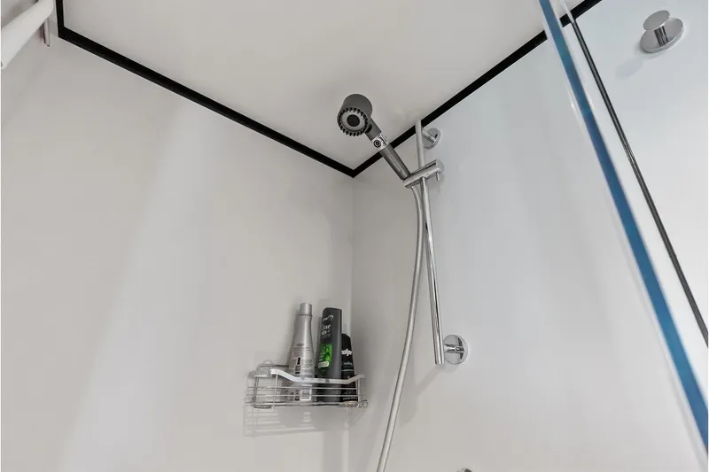 Slide: The Image of Custom Navetta 33 2023 - 108