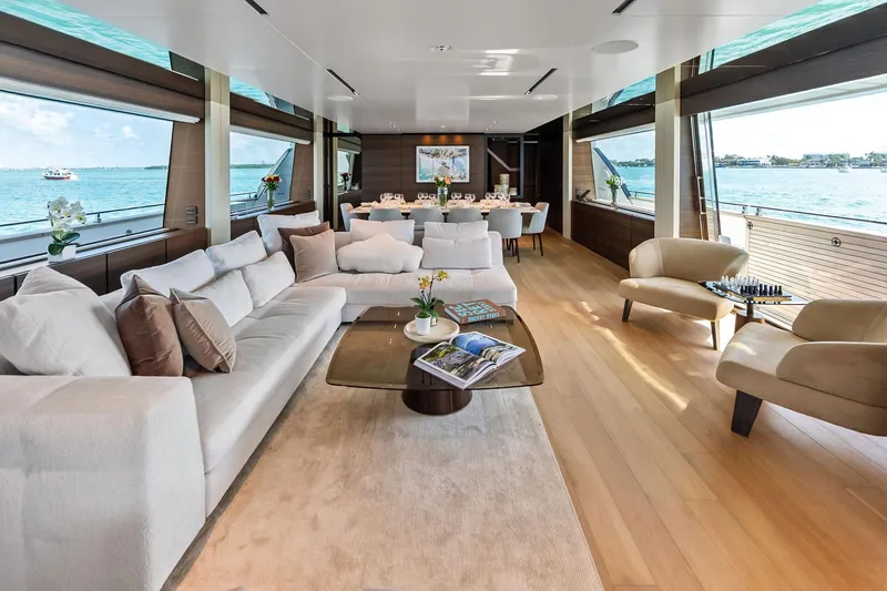 Slide: The Image of Custom Navetta 33 2023 - 36