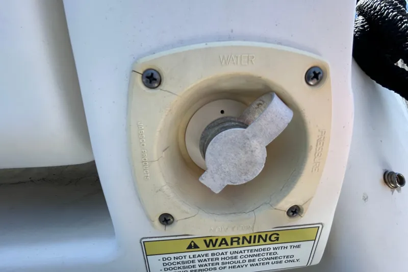 Slide: The Image of Control panel of a 2014 Sea Ray Sundancer 260 with Garmin navigation system. - 36