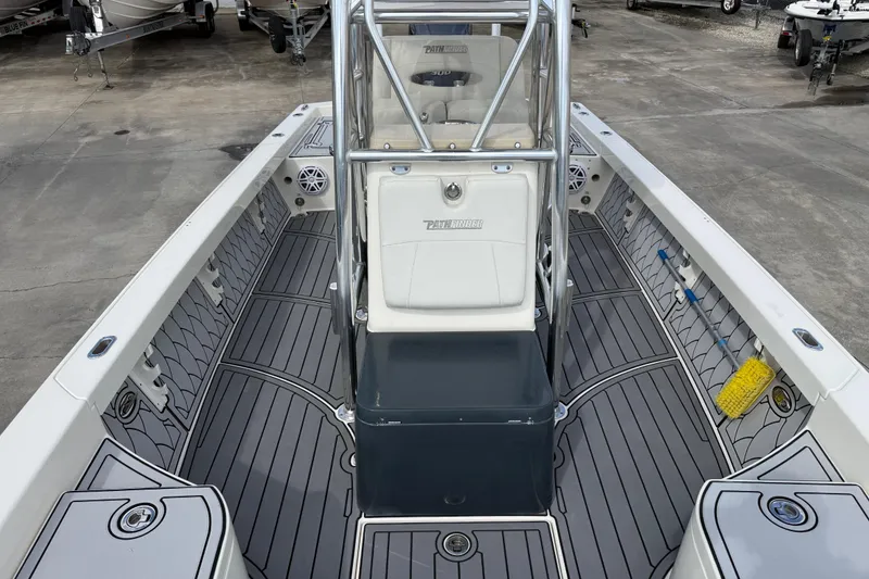 Slide: The Image of 2015 Pathfinder 2600 HPS boat interior with sleek design and modern features. - 8