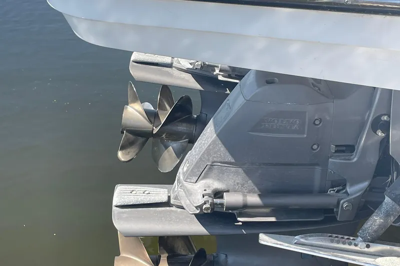 Slide: The Image of 2018 Monterey 328 Super Sport boat with Volvo Penta outdrive and dual propellers. - 31