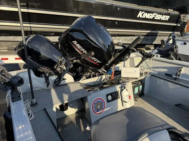 Slide: The Image of Smoker Craft Lodge 16' 2021 - 3