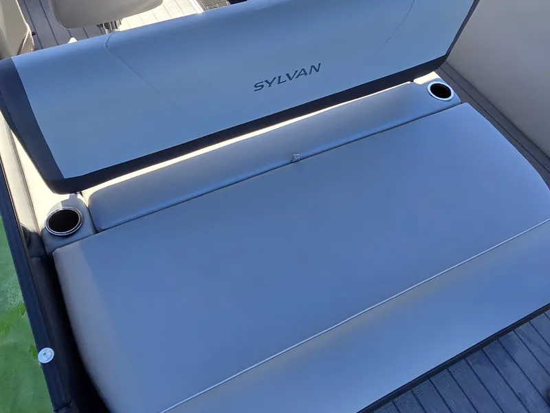 Slide: The Image of Sylvan MIRAGE X1 CLZ DH 2026 - 10