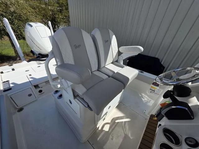 Slide: The Image of Ranger 2510 Bay 2024 - 15