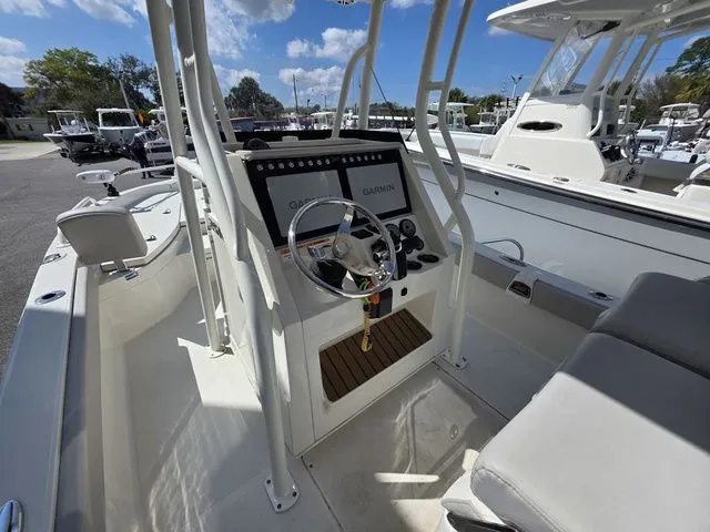 Slide: The Image of Ranger 2510 Bay 2024 - 17