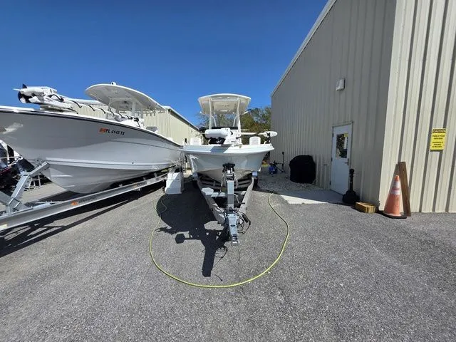 Slide: The Image of Ranger 2510 Bay 2024 - 4