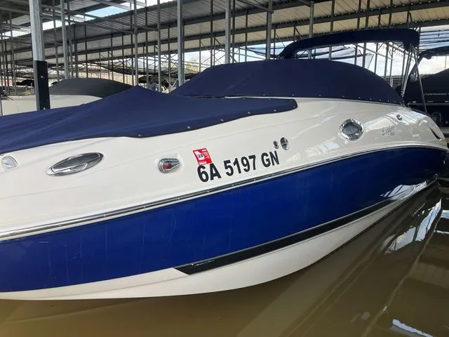 The Image of Monterey 263 Es 2007 - 1