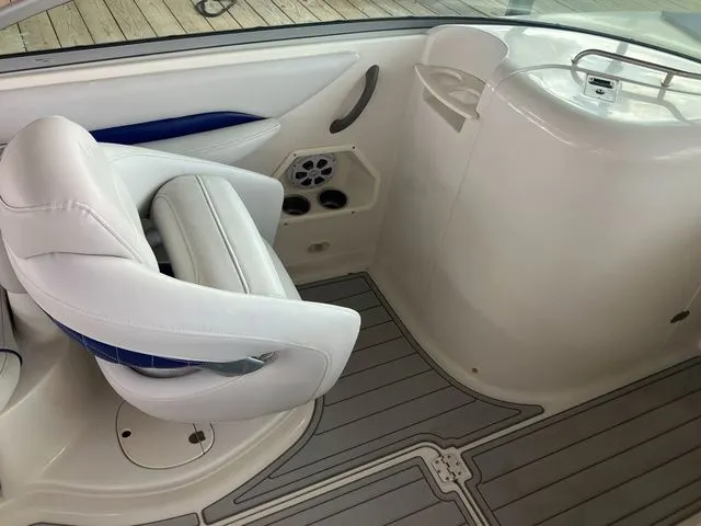 Slide: The Image of Monterey 263 Es 2007 - 11