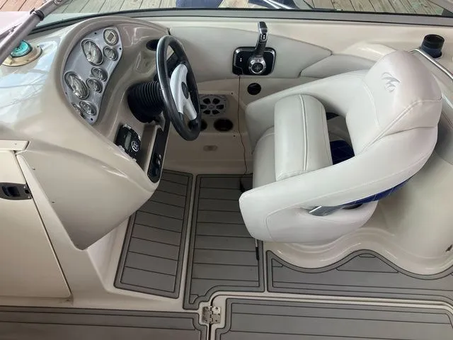 Slide: The Image of Monterey 263 Es 2007 - 12