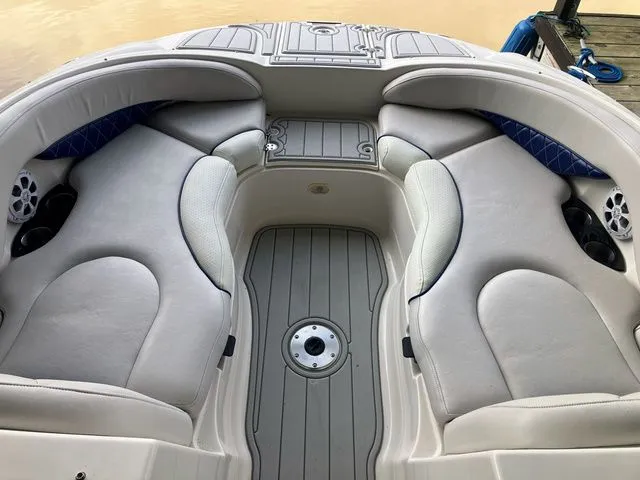 Slide: The Image of Monterey 263 Es 2007 - 16