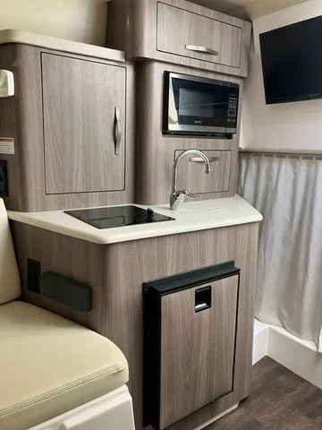 Slide: The Image of Regal 28 Express 2019 - 15