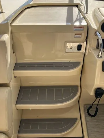 Slide: The Image of Regal 28 Express 2019 - 20