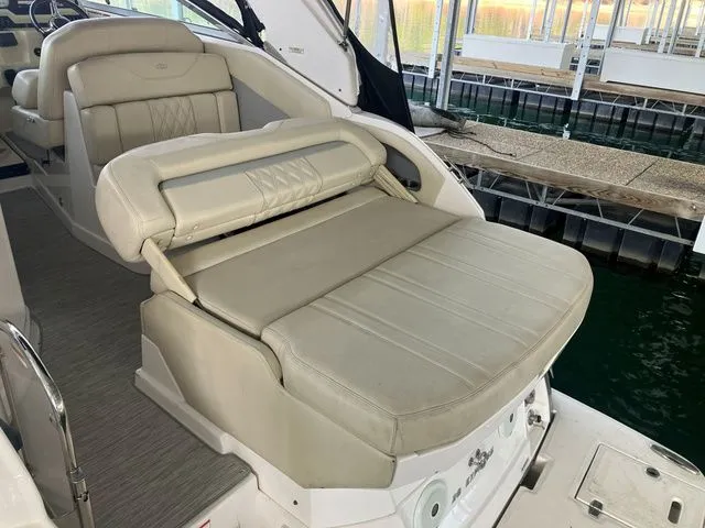 Slide: The Image of Regal 28 Express 2019 - 22