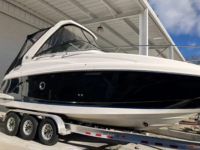 Slide: The Image of Regal 28 Express 2019 - 6