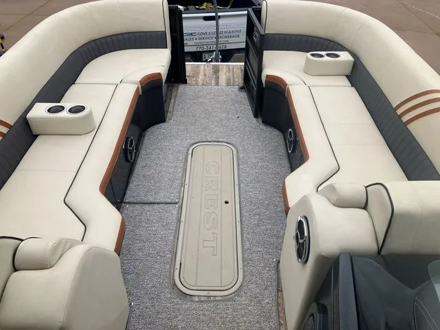 Slide: The Image of Crest Caribbean 250 2016 - 15