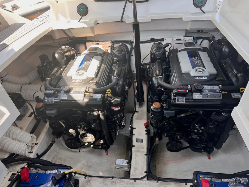 Slide: The Image of 2019 Cruisers Yachts 338 CX engine compartment view. - 29