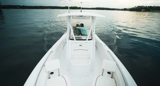 Slide: The Image of Sea Hunt Ultra 234 2026 - 6