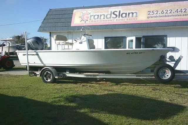 The Image of Sportsman Masters 207 Bay Boat 2017 - undefined