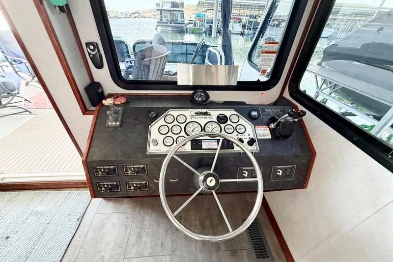 Slide: The Image of Control panel of 2005 Twin Anchors 6816 Arizona Edition Yacht House. - 58